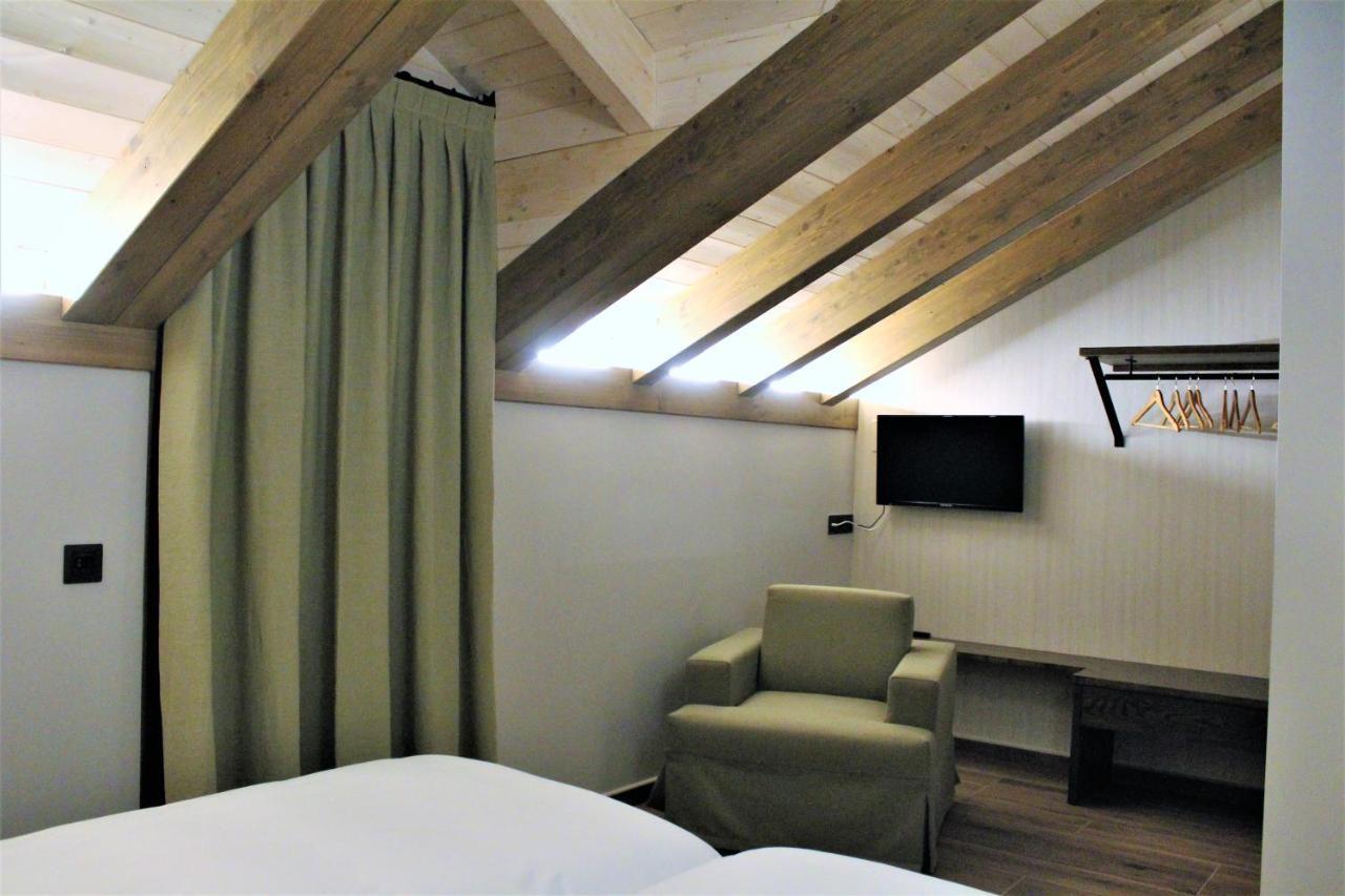 Casa Perez Guest House Yebra de Basa Luaran gambar